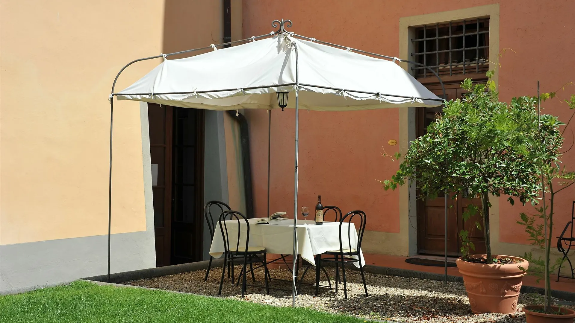 Antico Pastificio Aparthotel Greve in Chianti 3*,