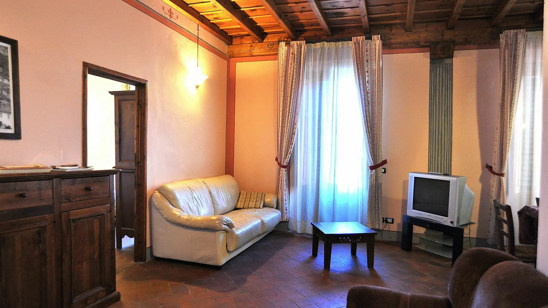 Antico Pastificio Aparthotel Greve in Chianti